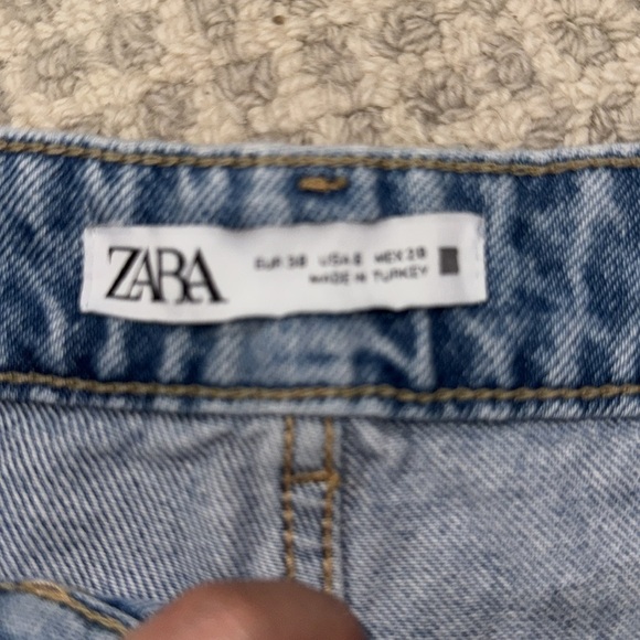 Zara high waisted multi-button jeans - Picture 6 of 14